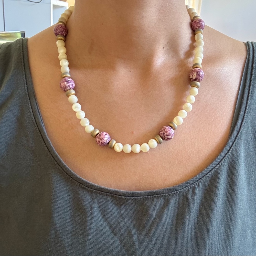 🎈VTG Necklace - Picture 10 of 10